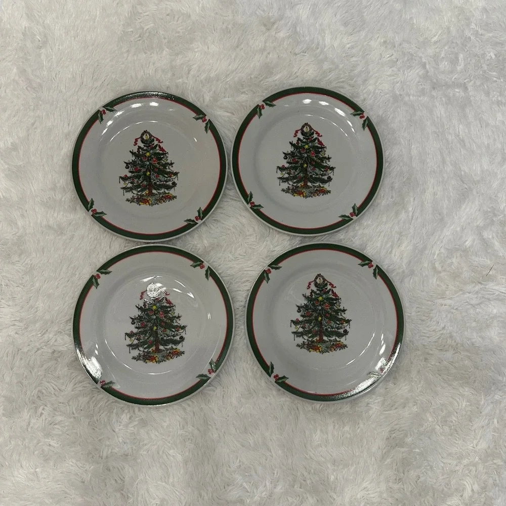 Set of 4 Vintage‎ Christmas Tree Dessert Salad Plates Pacific Rim Porcelain